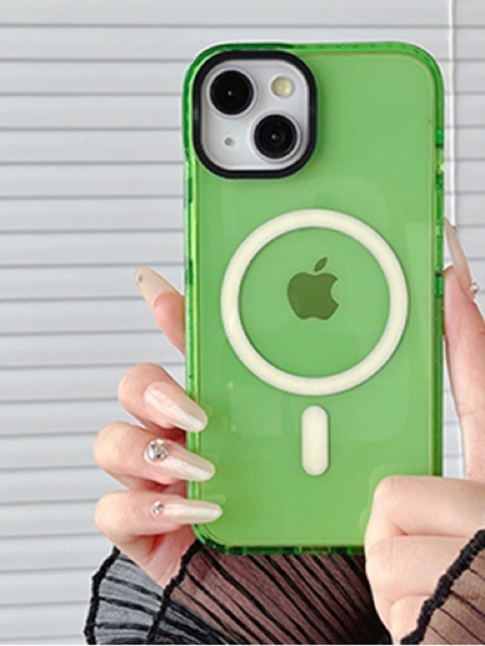 Apple iPhone 14 Case Clear Green 6.1 Inch
